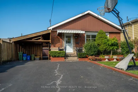 543 Tate Ave, Hamilton, ON L8H 6L1