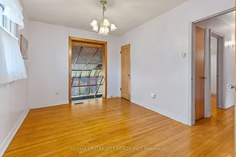 1577 Hansuld St, London, ON N5V 1Y4