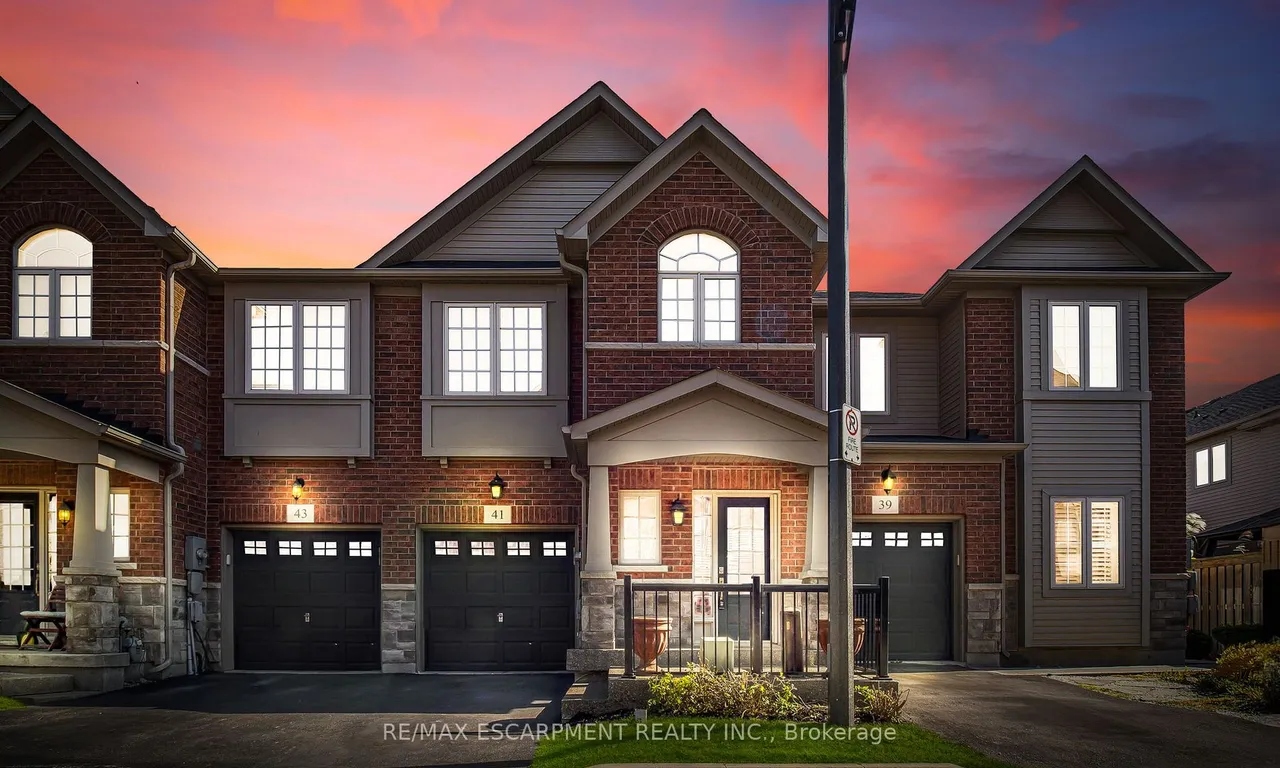 541 Winston Rd, Grimsby, ON L3M 0C5