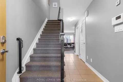 192 WINTERBERRY Blvd, Thorold, ON L2V 0C2