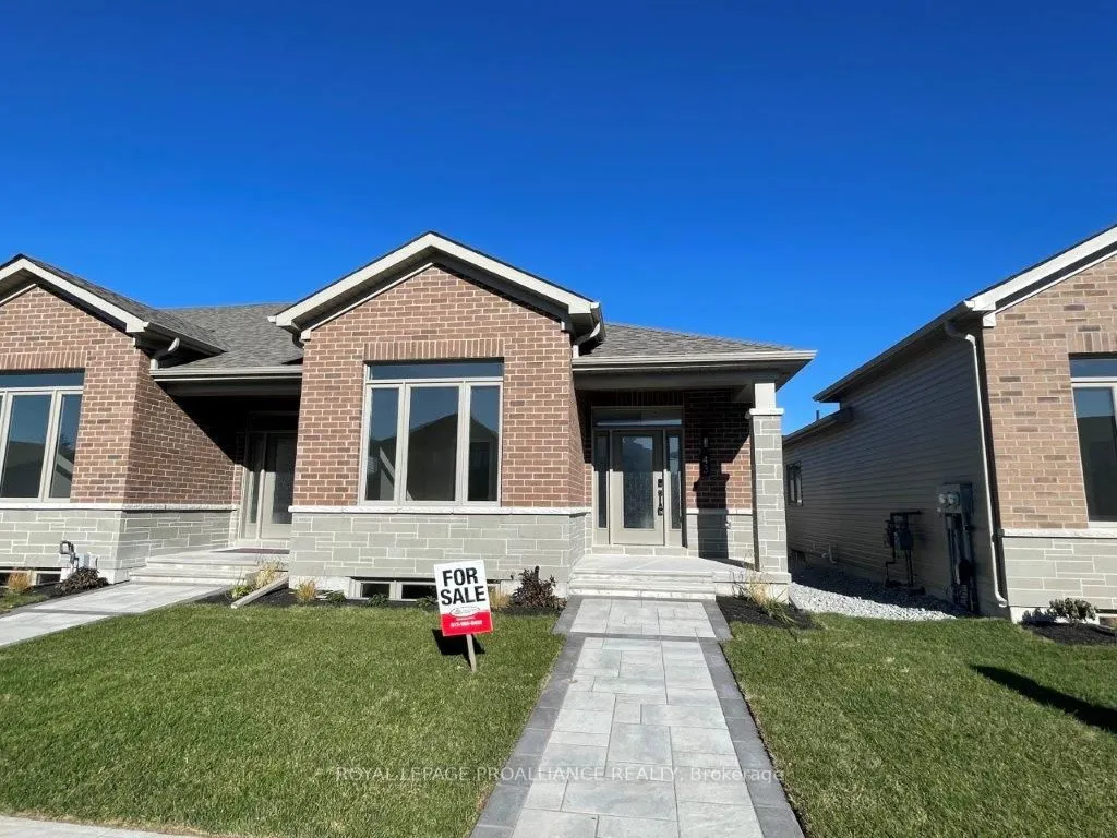43 Athabaska Dr, Belleville, ON K8N 0T1
