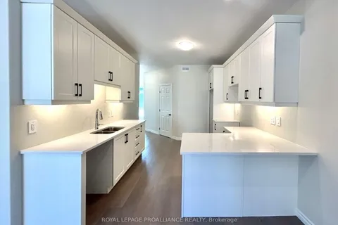 43 Athabaska Dr, Belleville, ON K8N 0T1