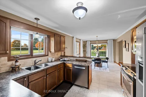 14 Dawson Rd, Otonabee-South Monaghan, ON K9J 6Y3