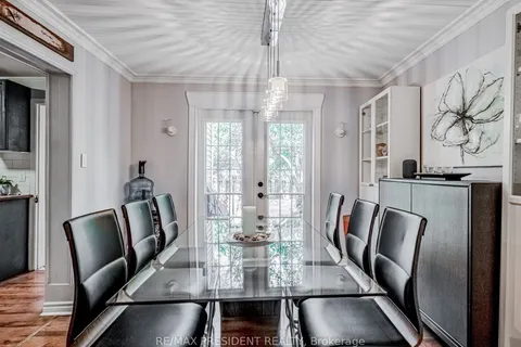 1 Mareve Ave, Hamilton, ON L8H 7A7