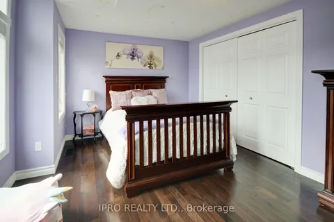 21 Coutts Crt, Guelph, ON N1L 1S9