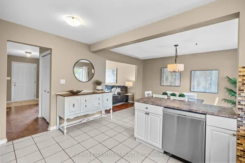 214 Rawdon St, Brantford, ON N3S 6G2