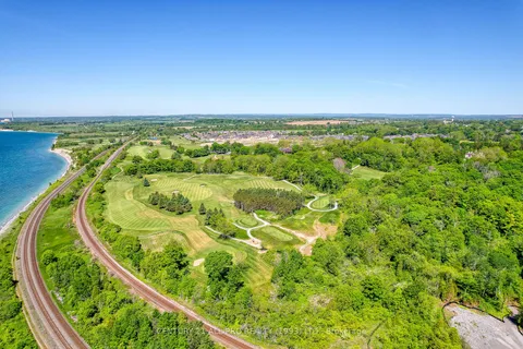 14 Alexander St, Port Hope, ON L1A 1B2