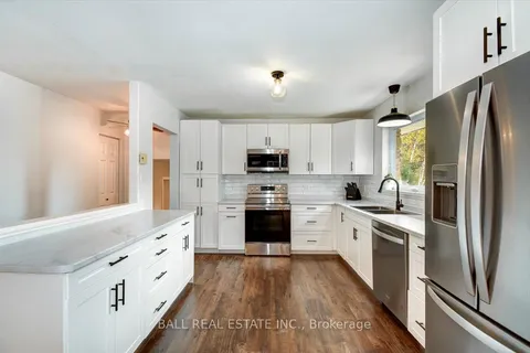 44 Alexander Crt, Bancroft, ON K0L 1C0