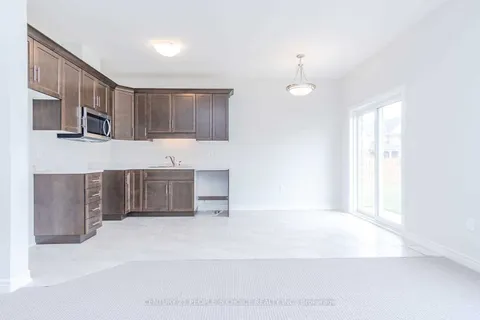 57 Lymburner St, Pelham, ON L3B 5N5