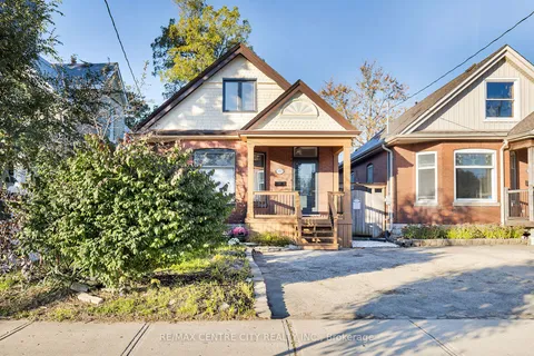 653 William St, London, ON N5Y 2R1