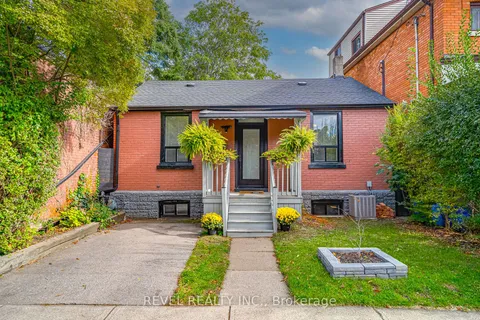44 Steven St, Hamilton, ON L8L 5N5