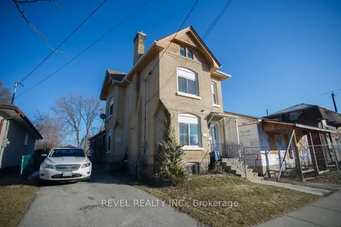 282 Darling St, Brantford, ON N3S 3X6