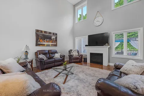 2 Ashlea Lane, Melancthon, ON L9V 3M9