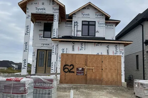 6509 Heathwood Ave, London, ON N6P 1H5