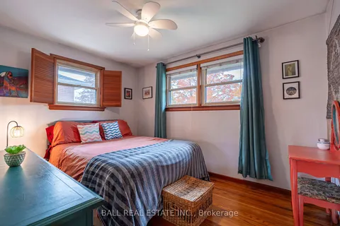 815 Brookdale Cres, Peterborough, ON K9H 6A5