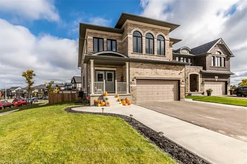 49 Keating St, Guelph, ON N1E 0S1