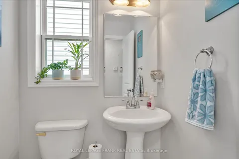 263 Bowen Dr, Peterborough, ON K9H 0B8