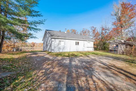 380 Corrievale Rd, Georgian Bay, ON L0K 1S0