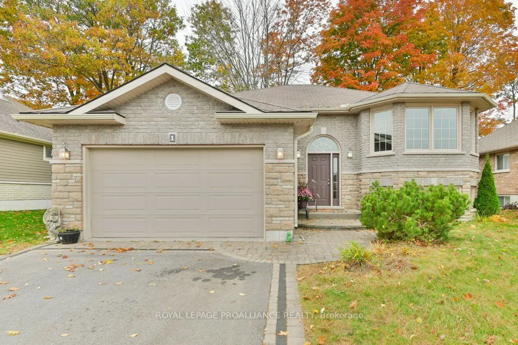 1 Pier Dr, Brighton, ON K0K 1H0