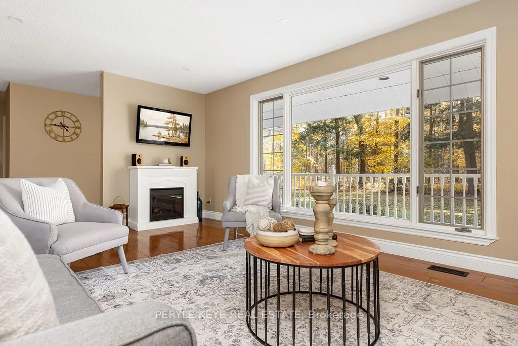 80 Stephenson Road 7, Huntsville, ON P0B 1M0