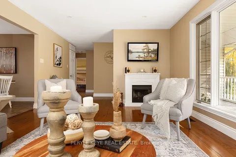 80 Stephenson Road 7, Huntsville, ON P0B 1M0