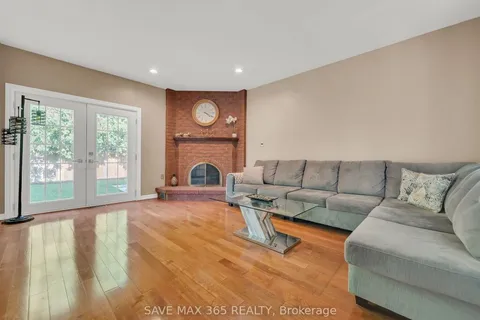 175 WISSLER Rd, Waterloo, ON N2K 3R1