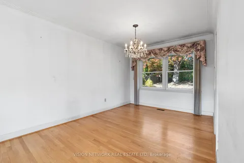265 Neville Dr, London, ON N6G 1B9