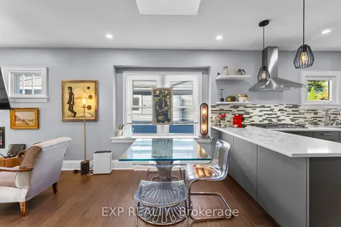 74 Woodland Ave, St. Catharines, ON L2R 5A3