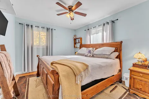 18 Pitt Street, Prince Edward County, ON K0K 2T0