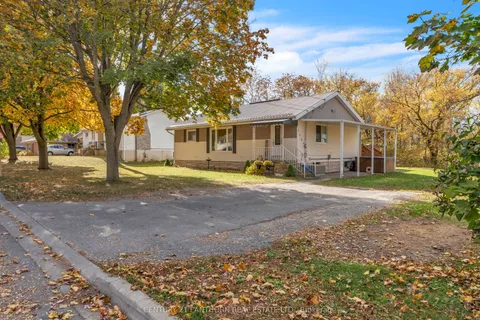 18 Pitt Street, Prince Edward County, ON K0K 2T0