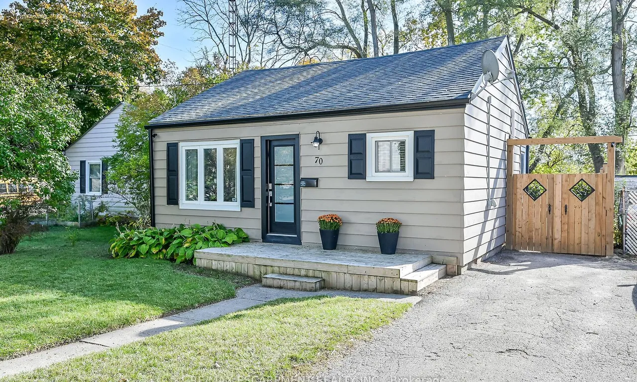 70 Sixth Ave, Brantford, ON N3S 1A9