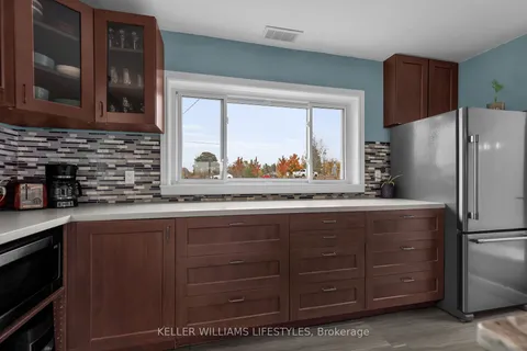 2624 Hamilton Rd, Thames Centre, ON N0L 1G5