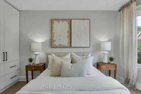 104 Fairholt Rd, Hamilton, ON L8M 2T7