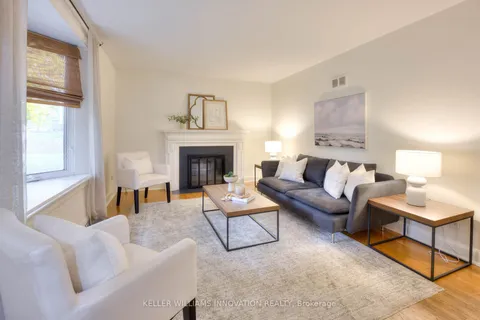 8 McKenzie Ave, Kitchener, ON N2H 2A8