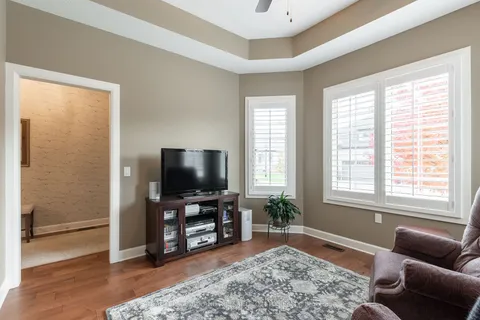 1601 Ed Ervasti Cres, London, ON N6K 5R7