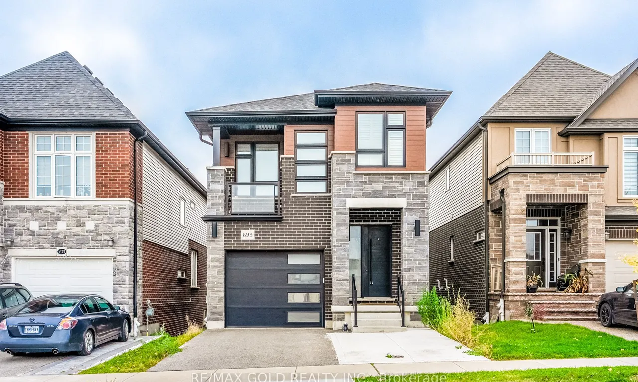 699 Thomas Slee Dr, Kitchener, ON N2P 2Y8