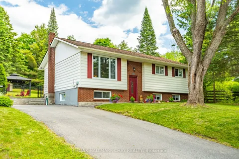 224 Oriole Cres, Gravenhurst, ON P1P 1C6