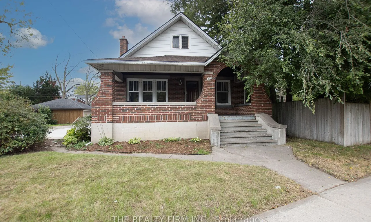 139 Wellington Rd, London, ON N6C 4N2
