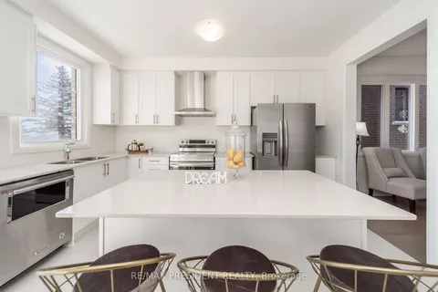 21 Tyler Ave, Erin, ON N0B 1T0