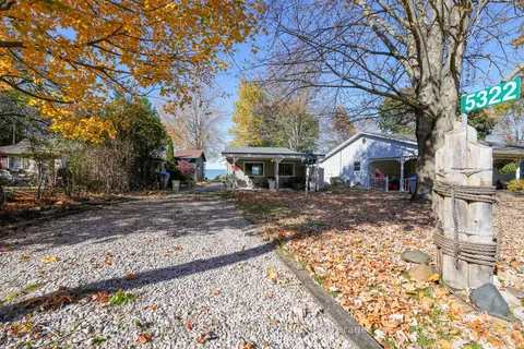 5322 Broadview Ave, Lambton Shores, ON N0N 1J7
