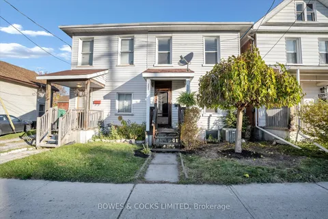 266 Wolfe St, Peterborough, ON K9J 2L3