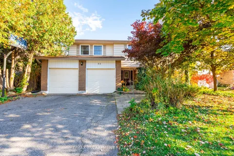 93 Turnbull Rd, Hamilton, ON L9H 5P8