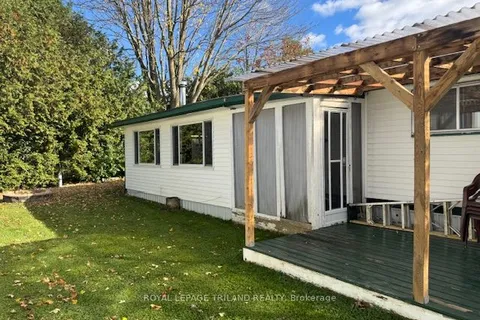 200 Agnes St, Thames Centre, ON N0E 1W0