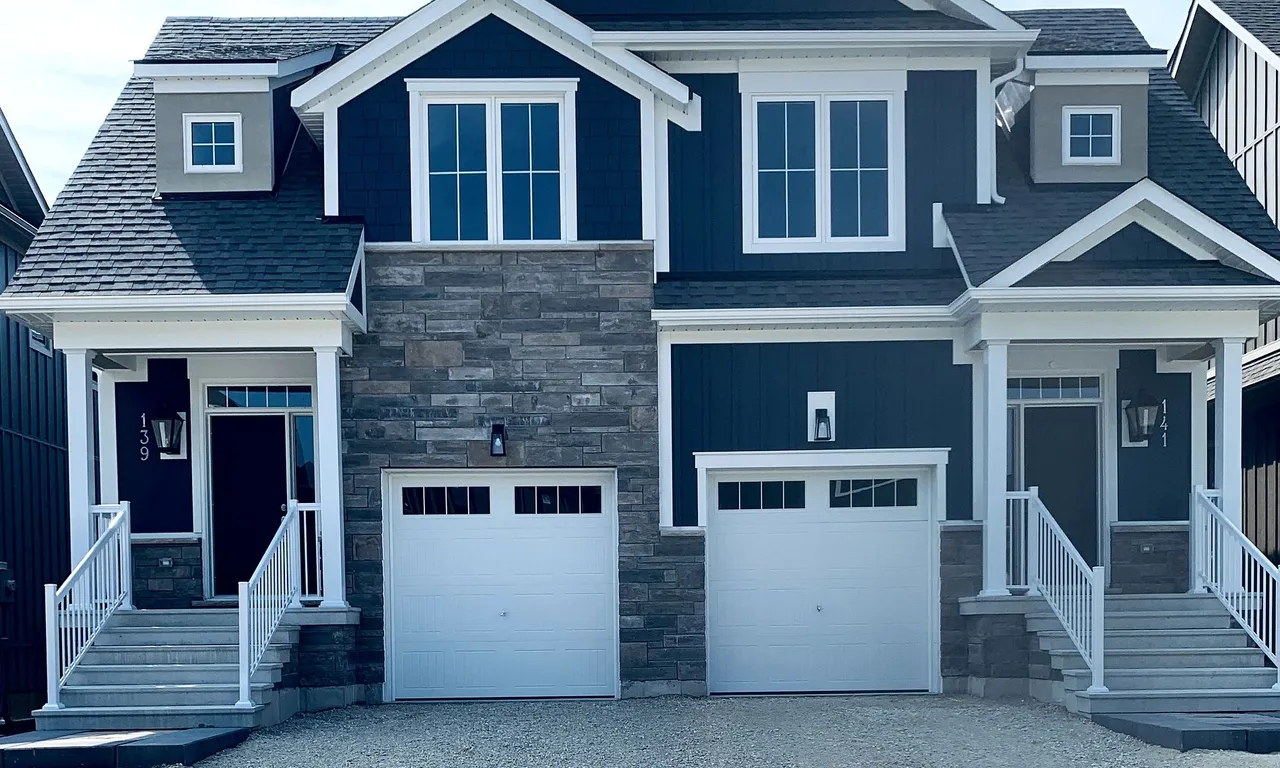 139 Courtland St, Blue Mountains, ON L9Y 4E4