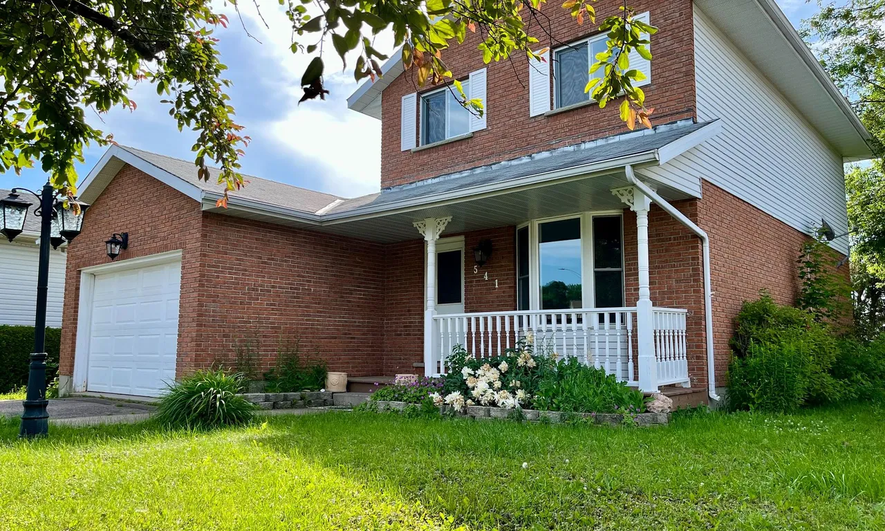 541 ANGUS CAMPBELL Dr, Pembroke, ON K8A 8K5