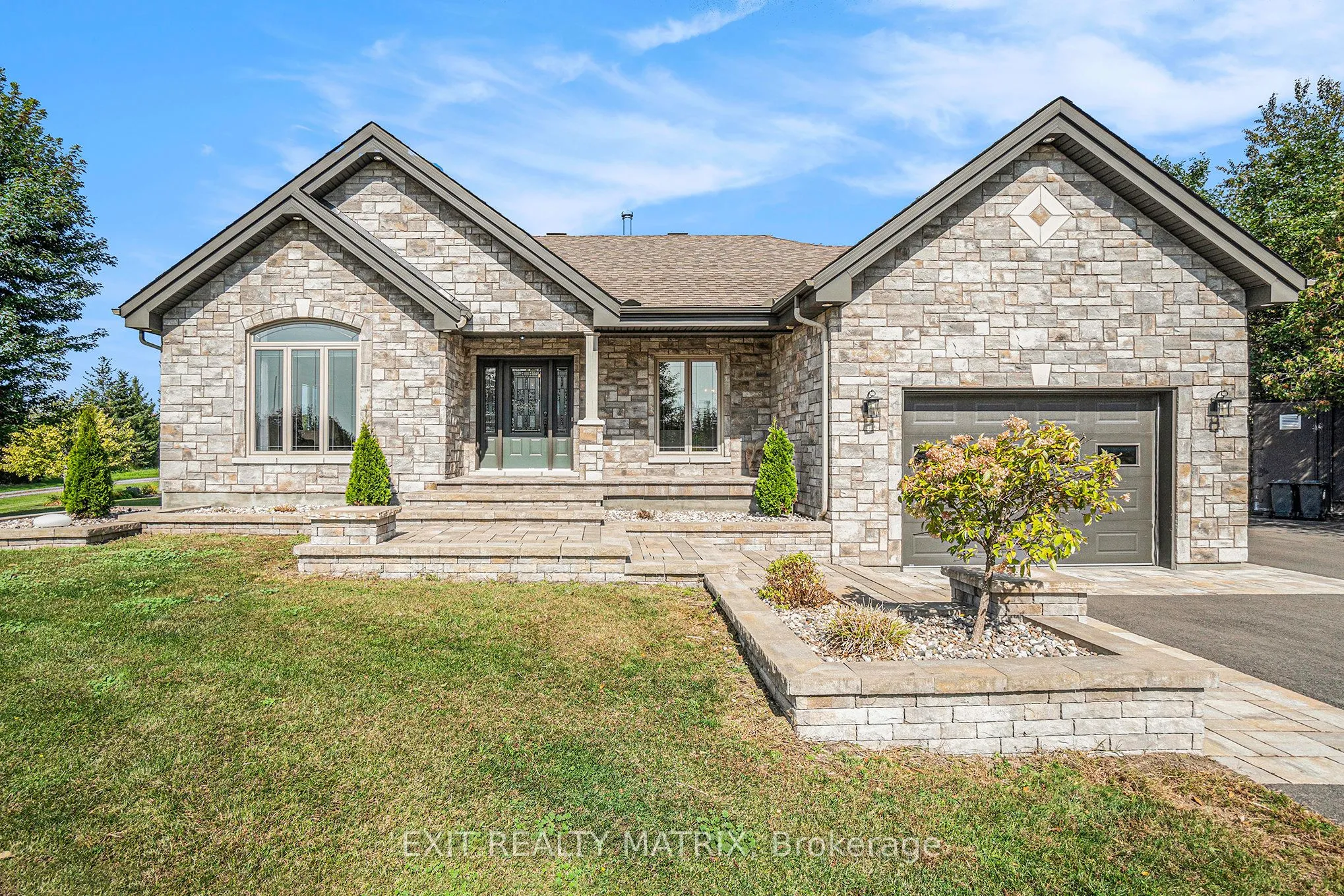 6560 COUNTY RD 17 Road, Alfred and Plantagenet, ON K0B 1L0