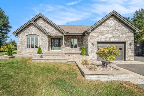 6560 COUNTY RD 17 Road, Alfred and Plantagenet, ON K0B 1L0