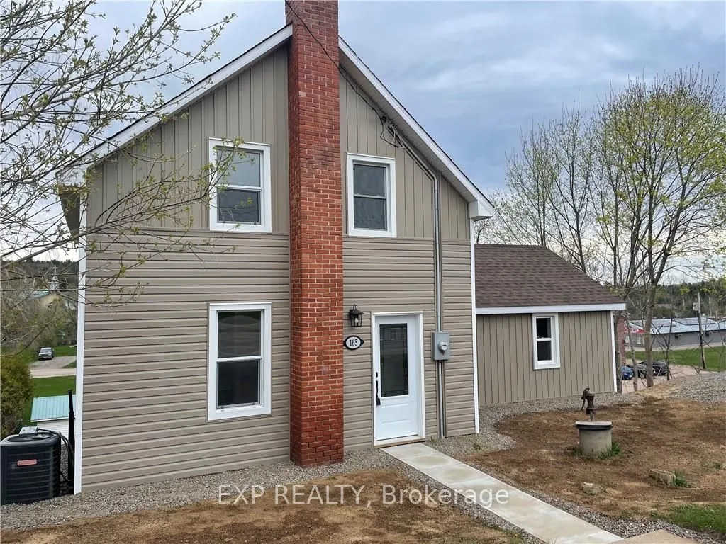 165 QUEEN St, Bonnechere Valley, ON K0J 1T0