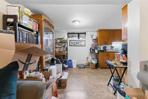 466 DRAPER St, Pembroke, ON K8A 4X4