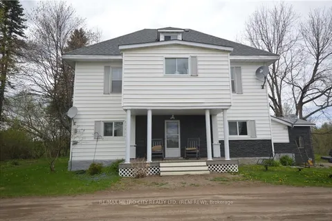 2879 LAKE DORE Road, North Algona Wilberforce, ON K7V 1X0